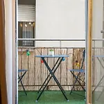 Le Nid Douillet Balcon, Wifi, Centre-ville *